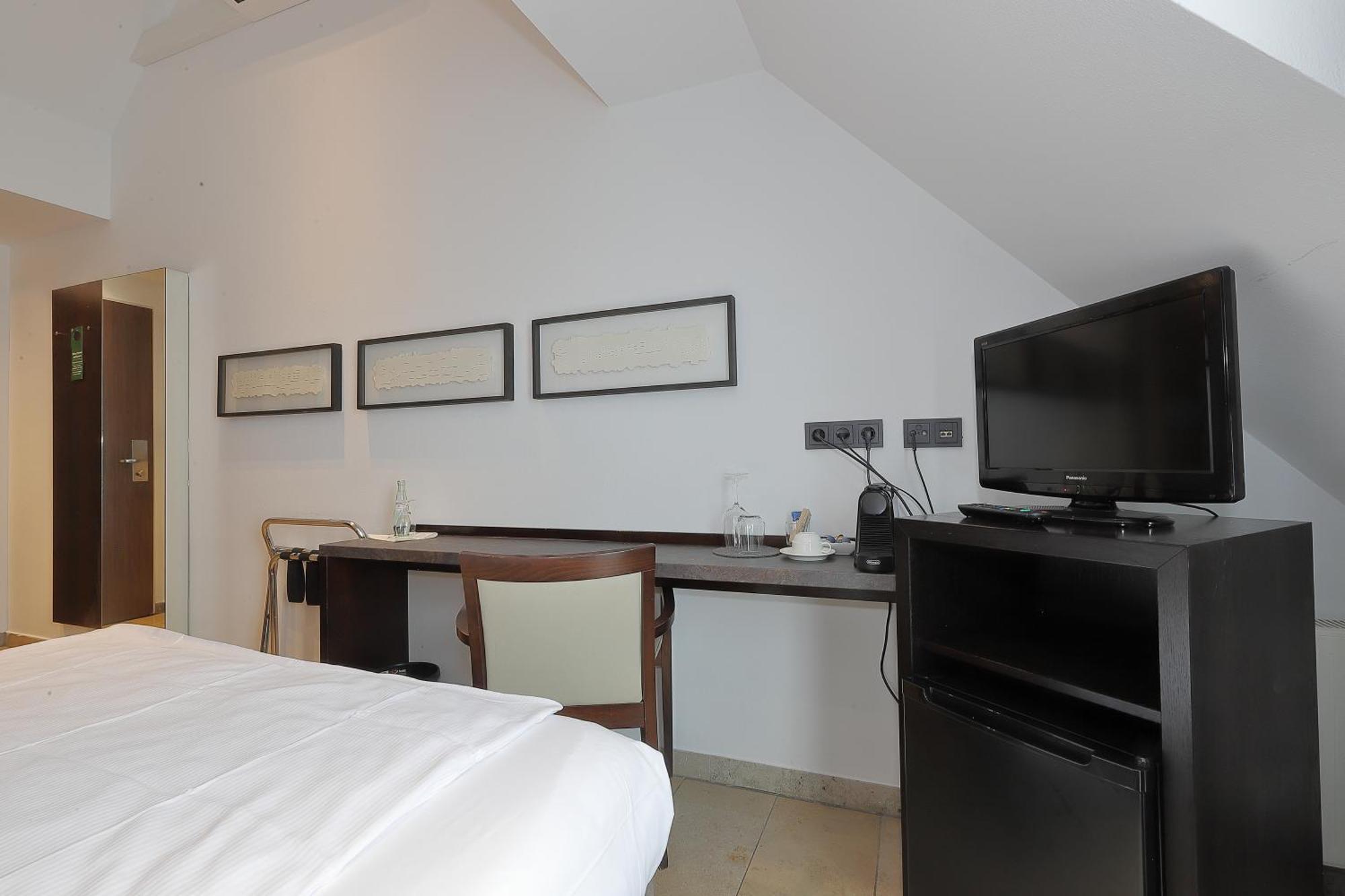 Devin Art Hotel 뒤셀도르프 외부 사진